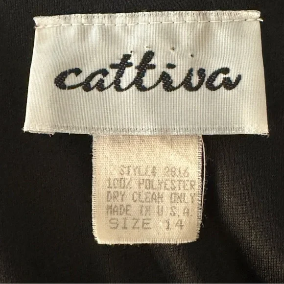 CATTIVA Vintage Crepe Embellished Black Formal Dress Long Sleeve - Picture 3 of 15